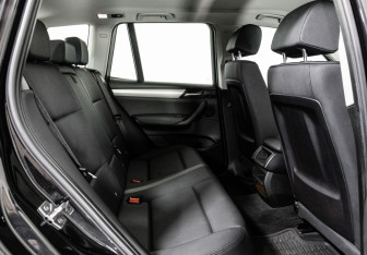 Подержанный автомобиль BMW X3 2012 года (19 фото)