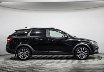 Подержанный автомобиль LADA (ВАЗ) Vesta Wagon 2020 года (4 фото)