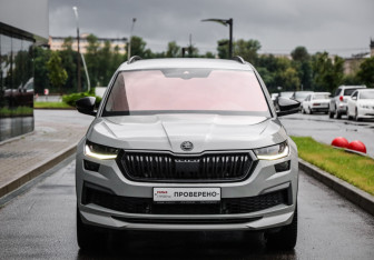 Подержанный автомобиль Skoda Kodiaq 2022 года (4 фото)