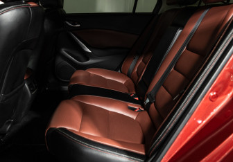 Подержанный автомобиль Mazda 6 Sedan 2015 года (10 фото)