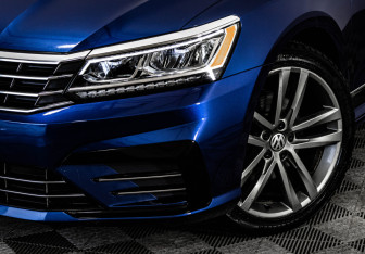 Подержанный автомобиль Volkswagen Passat Sedan 2017 года (11 фото)