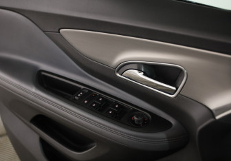 Подержанный автомобиль Opel Mokka 2012 года (19 фото)