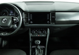 Подержанный автомобиль Skoda Kodiaq 2021 года (14 фото)