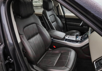 Подержанный автомобиль Land Rover Range Rover Sport 2020 года (28 фото)