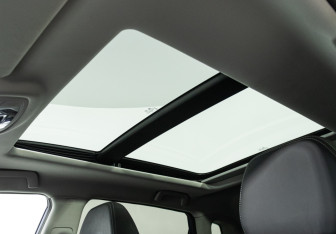 Подержанный автомобиль Exeed LX 2023 года (15 фото)