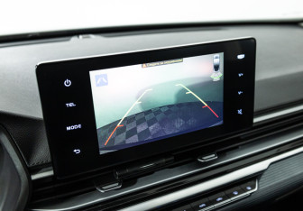 Подержанный автомобиль Geely Emgrand 2024 года (15 фото)