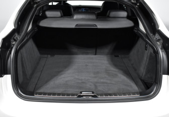 Подержанный автомобиль BMW X6 2013 года (19 фото)