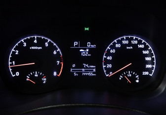 Подержанный автомобиль Hyundai Solaris Sedan 2018 года (12 фото)