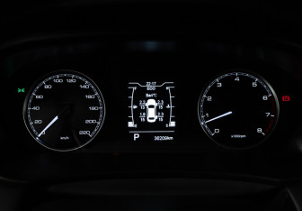 Подержанный автомобиль Kaiyi E5 2023 года (12 фото)