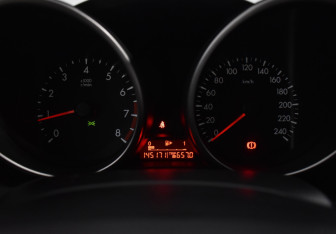 Подержанный автомобиль Mazda 3 Sedan 2009 года (21 фото)