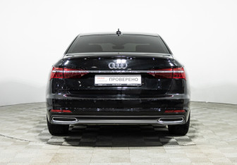 Подержанный автомобиль Audi A6 Sedan 2021 года (6 фото)