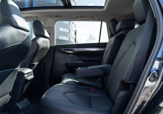Новый Toyota Highlander 2026 (11 фото)