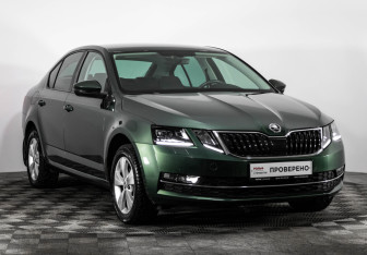Подержанный автомобиль Skoda Octavia Liftback 2019 года (4 фото)