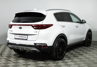 Подержанный автомобиль Kia Sportage 2018 года (5 фото)