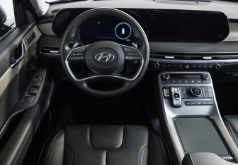 Подержанный автомобиль Hyundai Palisade 2024 года (10 фото)