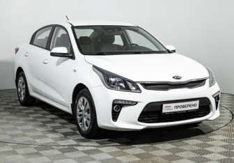 Подержанный автомобиль Kia Rio Sedan 2018 года (3 фото)
