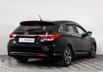 Подержанный автомобиль Hyundai i40 Wagon 2016 года (5 фото)