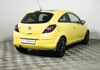 Подержанный автомобиль Opel Corsa 2011 года (5 фото)