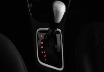 Подержанный автомобиль Kia Picanto 2015 года (16 фото)