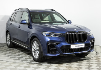 Подержанный автомобиль BMW X7 2020 года (3 фото)