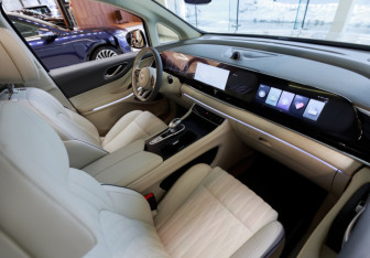 Новый Voyah Dream 2025 (7 фото)