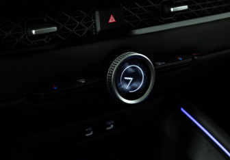 Подержанный автомобиль Honda Accord Sedan 2023 года (24 фото)