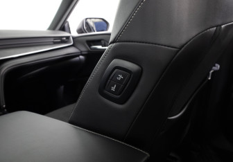 Подержанный автомобиль Toyota Camry Sedan 2024 года (22 фото)