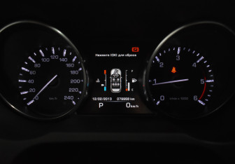 Подержанный автомобиль Land Rover Range Rover Evoque 2015 года (25 фото)