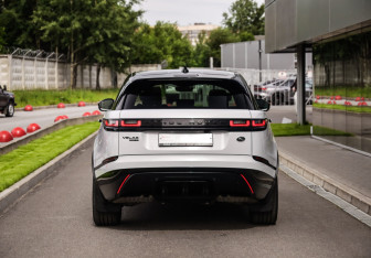 Подержанный автомобиль Land Rover Range Rover Velar 2019 года (7 фото)