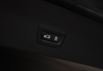 Подержанный автомобиль BMW X4 2019 года (31 фото)