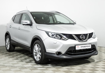 Подержанный автомобиль Nissan Qashqai 2016 года (3 фото)