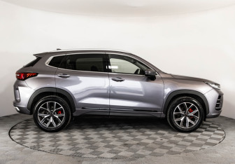 Подержанный автомобиль Exeed LX 2023 года (5 фото)