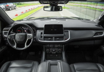 Подержанный автомобиль Chevrolet Tahoe 2021 года (15 фото)