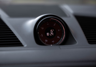 Подержанный автомобиль Porsche Cayenne 2019 года (15 фото)