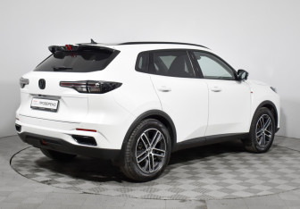 Подержанный автомобиль Changan CS55PLUS 2023 года (5 фото)