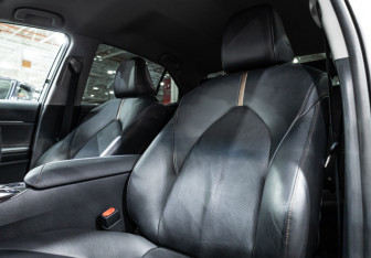 Подержанный автомобиль Toyota Camry Sedan 2020 года (15 фото)