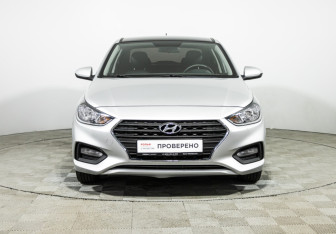 Подержанный автомобиль Hyundai Solaris Sedan 2017 года (2 фото)
