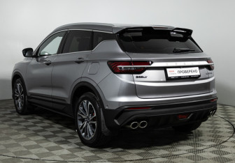 Подержанный автомобиль Geely Coolray 2023 года (7 фото)