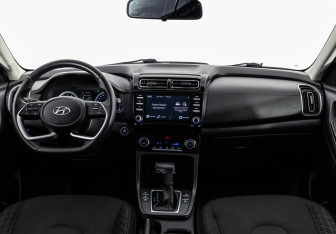 Подержанный автомобиль Hyundai Creta 2021 года (10 фото)