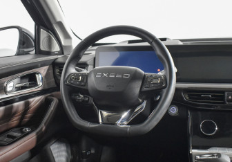 Подержанный автомобиль Exeed VX 2023 года (18 фото)
