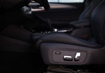 Подержанный автомобиль BMW X3 2018 года (23 фото)