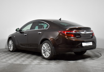 Подержанный автомобиль Opel Insignia Sedan 2014 года (7 фото)