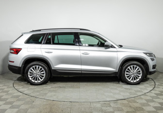 Подержанный автомобиль Skoda Kodiaq 2017 года (4 фото)
