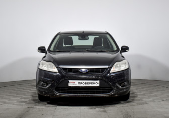 Подержанный автомобиль Ford Focus Sedan 2008 года (2 фото)