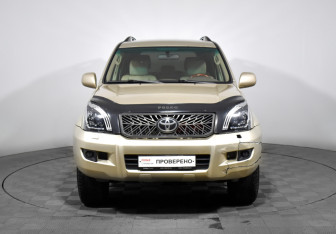 Подержанный автомобиль Toyota Land Cruiser Prado 2007 года (2 фото)