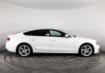 Подержанный автомобиль Audi A5 Liftback 2016 года (6 фото)
