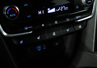 Подержанный автомобиль Hyundai Santa Fe 2018 года (17 фото)