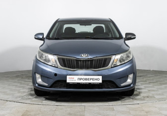 Подержанный автомобиль Kia Rio Sedan 2013 года (2 фото)