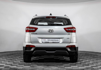 Подержанный автомобиль Hyundai Creta 2019 года (6 фото)