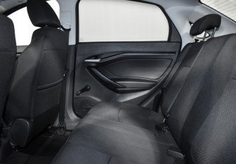 Подержанный автомобиль LADA (ВАЗ) Vesta Sedan 2018 года (12 фото)
